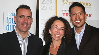 Nelson Gentiletti, Président de Transat Tours Canada, Renée Boisvert, Directrice générale de Rêvatours et Bruce Poon Tip, Président de Gap Adventures