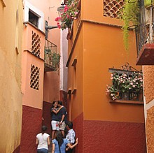 Le Callejon del Beso