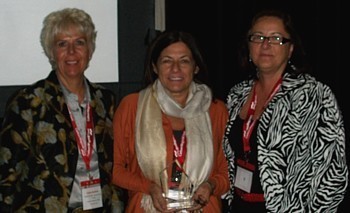 Catégorie Soutien Exceptionnel Fournisseurs Privilégiés CWT 2010 - Agence CWT en propriété exclusive : Louise Gardiner, Directeur principal, Loisirs – Canada, Johanne Robinson, Directeur, CWT Westmount et Claudia Viani, Directeur, Loisirs-Canada