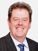 Peter Long CEO de TUI plc