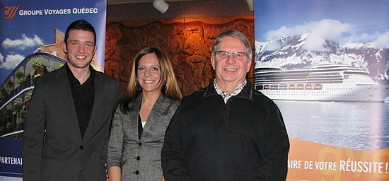 Laurent Plourde, v-p marketing; Julie Théberge ,coordonnatrice marketing et Jean Martel, directeur des ventes-agences de Groupe Voyage Québec