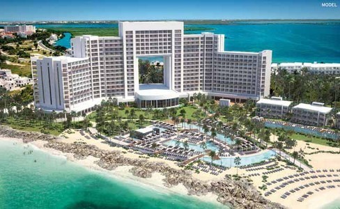 Vacances Signature annonce l’ouverture officielle du Riu Palace Peninsula à Cancun