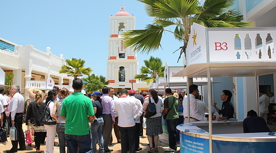 Cette année, la foire et les présentations du FIT CUBA se sont déroulées dans le Pueblo touristique La Estrella (voisin du Memories Paraiso), à Cayo Santa Maria.