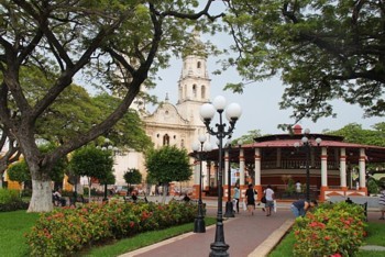 La place de l'Indépendance à Campeche est au coeur de la ville fortifiée, reconnue par l'Unesco.