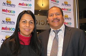 Arely Torres directrice ventes de l'hôtel Intercontinetal Presidente  Ixtapa et Joel Antonio Rios Fajardo, directeur général promotion internationale du secrétariat au tourisme de l'État de Guerrero.