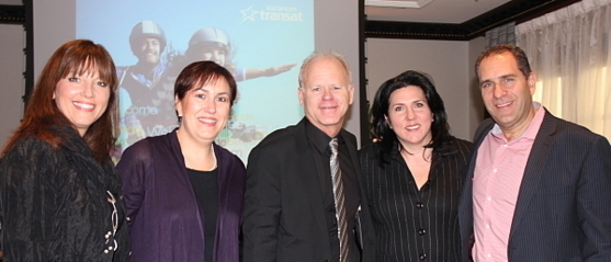 Maryse Martel, Directrice commercialisation - Québec, Pascale Carillo, Directrice Produits Europe, Denis Codère, Vice-président ventes, commercialisation et développement Europe, Andrée Gervais, Vice-présidente marché Europe, Joseph Adamo, Vice-président marketing et commercialisation web