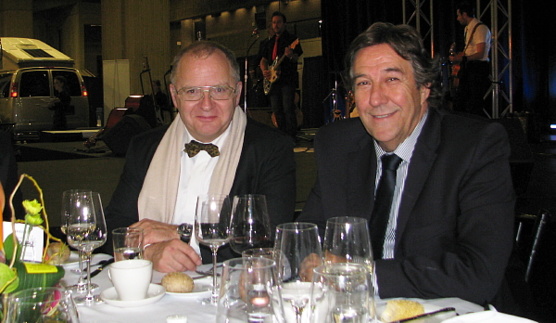 Alain Voisot, PDG de la FIAAVF (venu spécialement de Belgique) et Patrick Martinet, président du conseil d'administration de la FIAAVF