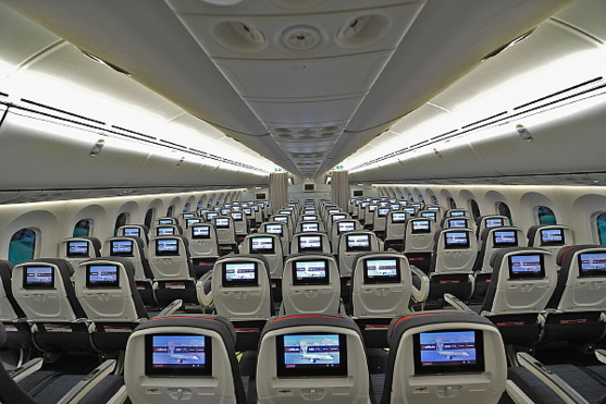 La nouvelle cabine économique d'Air Canada, à bord de l'appareil 787 Dreamliner. (Groupe CNW/Air Canada).