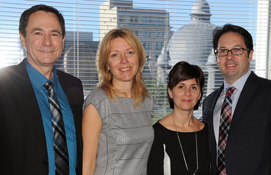 Paul Larivière, Marie-Hélène Jacques, Nathalie Guilbert et Charles Richer de Groupe Voyages VP.