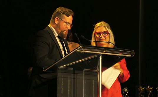 Gros succès pour le gala des Trophées Uni-Vers de l'AAVQ (reprise)