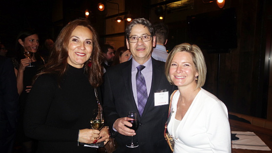 Patricia Perez et Camilo Aguilar de Canandes et Karen Acs d'Air Canada