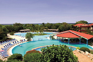 Le Riu Playa Turquesa