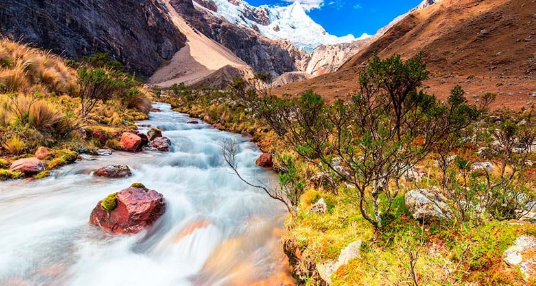 Situé près de la ferme Alpamayo dans le quartier de Santa Cruz (Huaylas). Crédit : Shutterstock