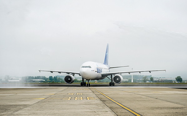 Air Transat célèbre son premier vol Montréal-Glasgow